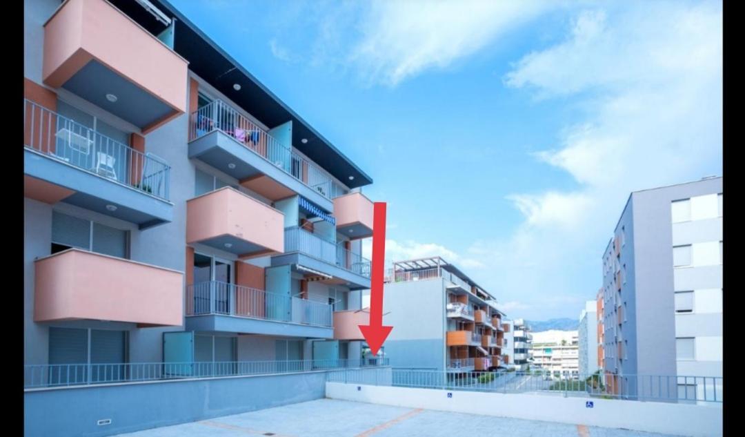 Studio Teuta - Private Parking Split Zewnętrze zdjęcie