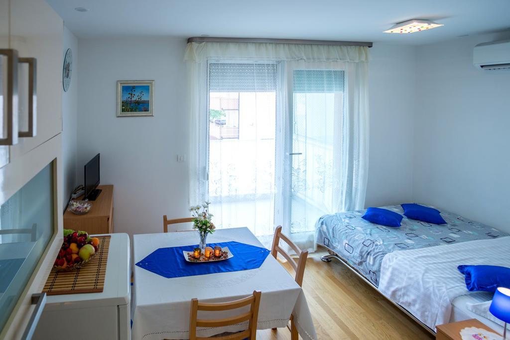 Studio Teuta - Private Parking Split Pokój zdjęcie