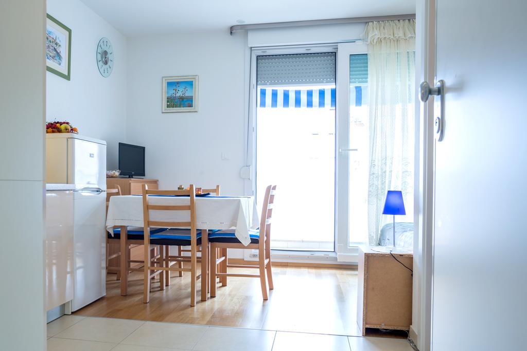 Studio Teuta - Private Parking Split Pokój zdjęcie